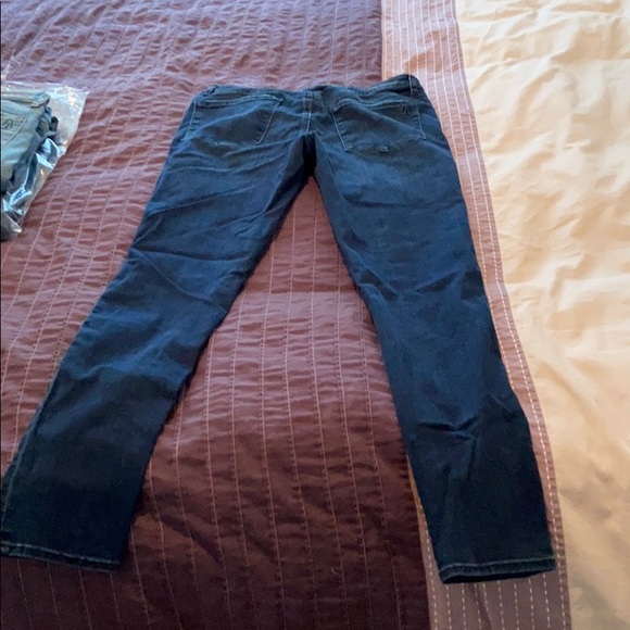 Jeans - Picture 2 of 4